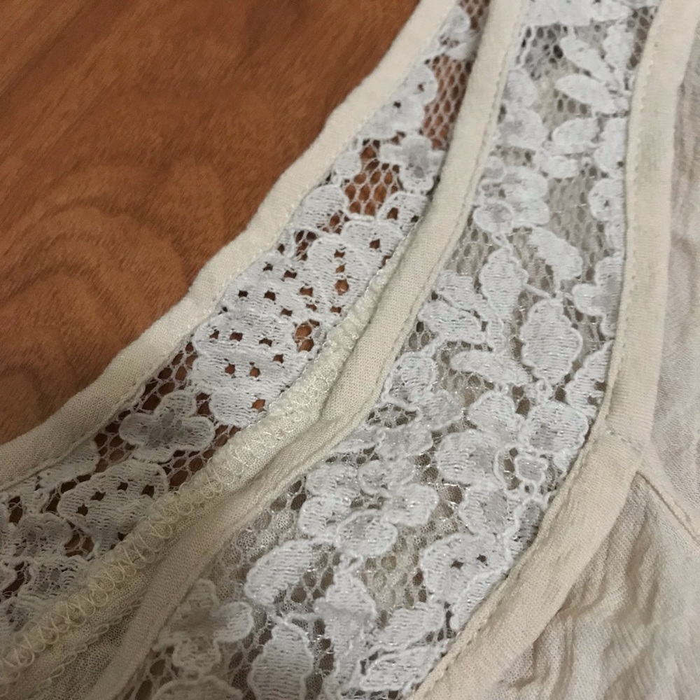 Cream Lace Halter Top - Picture 3 of 3